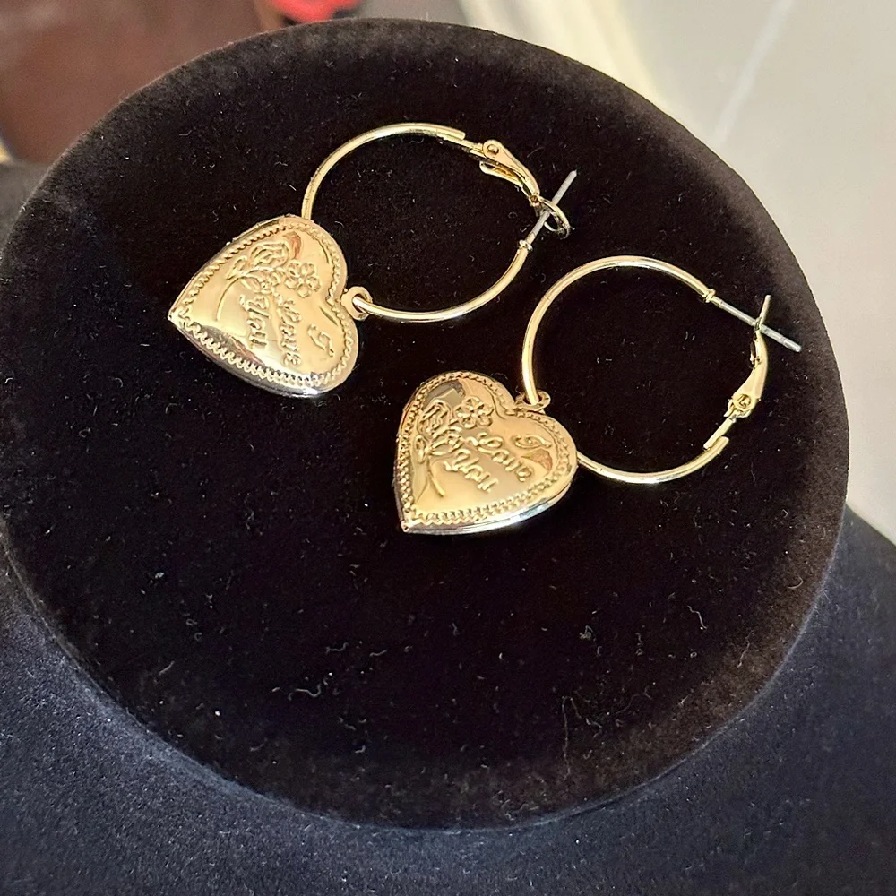 Heart locket earrings ❤️